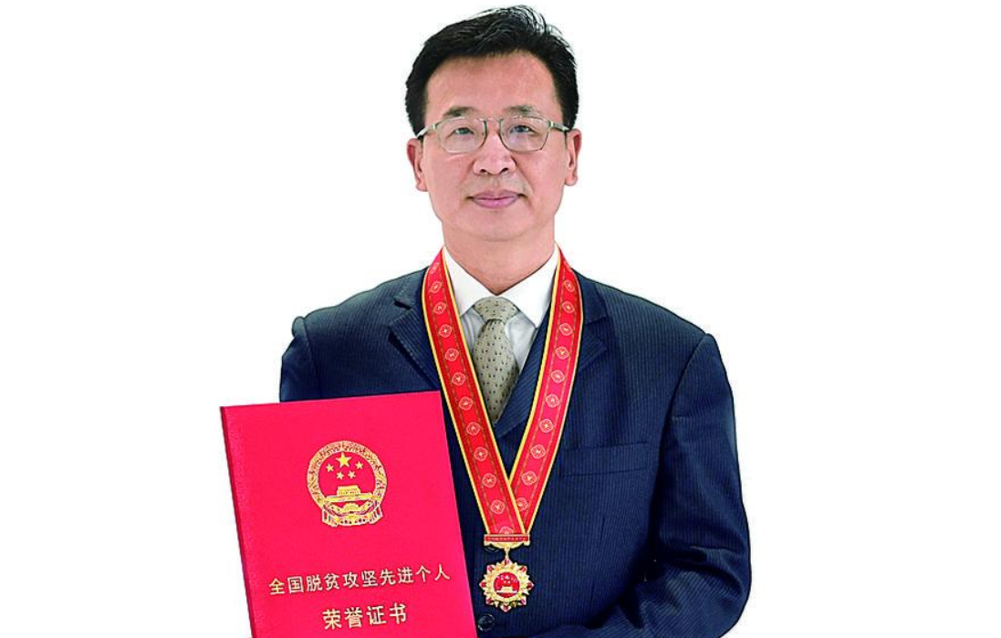 把“掛職”當(dāng)“任職”——記全國脫貧攻堅(jiān)先進(jìn)個人獲得者尚紅偉
